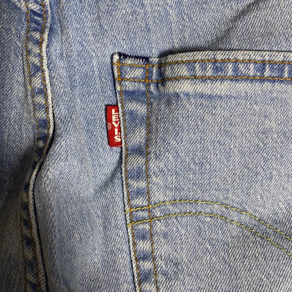 Levis Premium 511 Slim Fit Light Wash Denim Jeans Mens 32x34